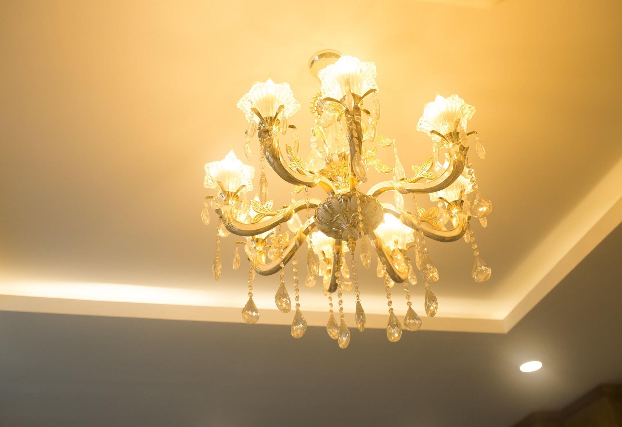 J&Y Hotel Latphrao 35 Банкок Екстериор снимка